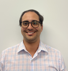 Dr Yan Carvalho